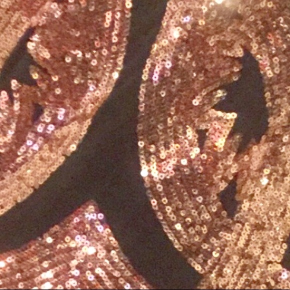 LAST 1❤️STUNNING BLACK DRESS WITH BRONZE SEQUINS - Picture 6 of 7